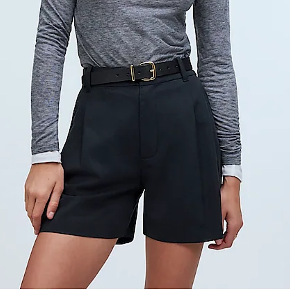 NWT Madewell pleated Harlow Shorts - Black - Size 0